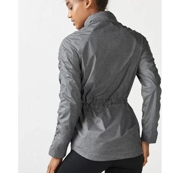 Fabletics Danielle Athletic Gray Pullover Jacket - Size: Large - Picture 3 of 11